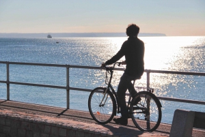 Palma de Mallorca Old Town Guided Bike Tour and Tapas