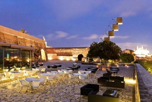 Palma de Mallorca: Old Town Tour and Tapas Bar by Night