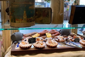 Palma de Mallorca: Private Guided Walking Tour with Tapas