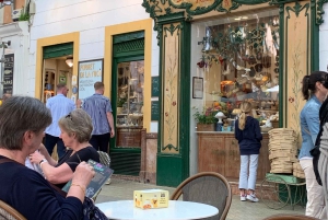 Palma de Mallorca: Tour guiado privado a pie con tapas