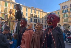 Palma de Mallorca: Tour guiado privado a pie con tapas