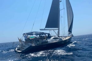 Palma de Mallorca: Crucero Privado en Velero y Tapas