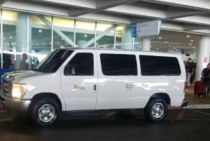 Palma de Mallorca: Privater Transfer zum/vom Flughafen Mallorca