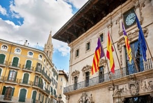 Palma de Mallorca: Small-Group History & Culture Tour