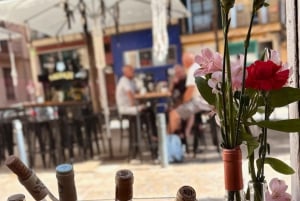 Palma de Mallorca: Wine Tasting with Five Glasses & Tapas
