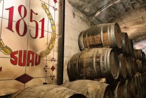 Palma: Distillery Tour with 3 Spirits and Tapas Tasting