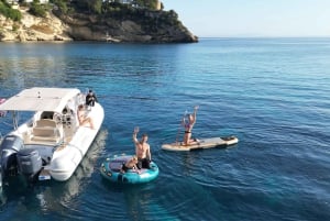 Palma Mallorca: Private Boat Trip with Water Toys