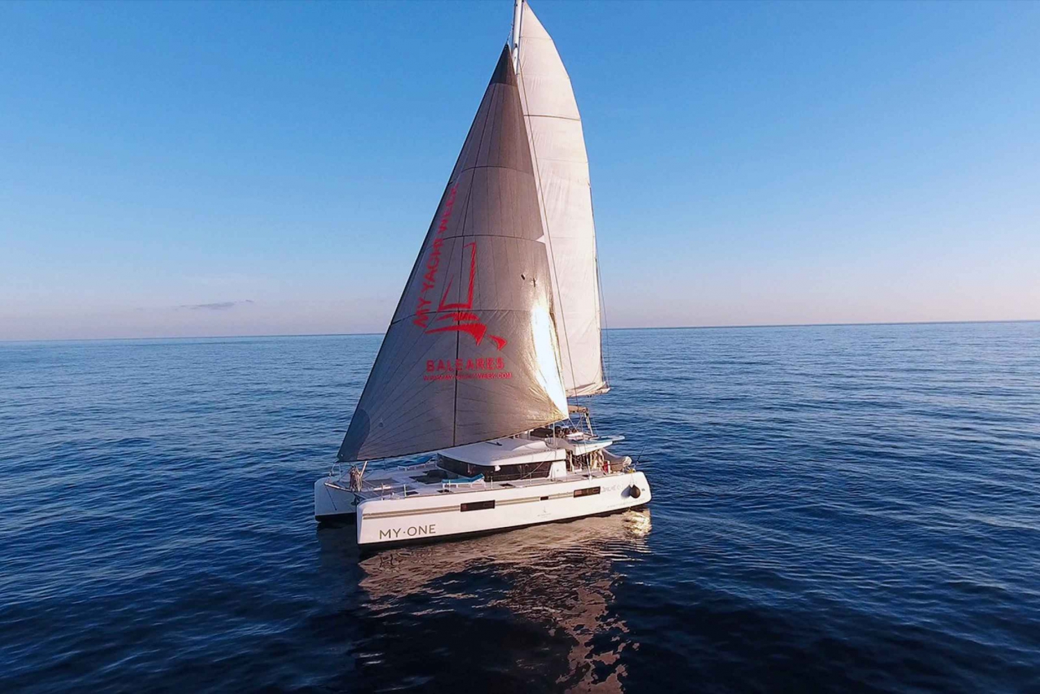 Palma: Private Catamaran Tour with Snorkeling & Welcome Cava