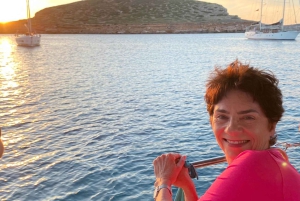 Palma: escursione privata di mezza giornata in barca a vela con tapas e bevande