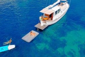 Palma: Private Motor Sailing Cruise on delux Mallorcan Llaut