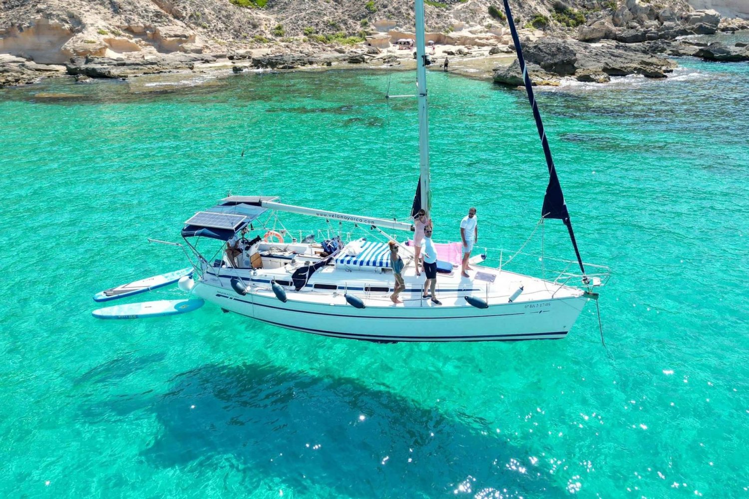 Palma: excursión privada en velero con paella opcional