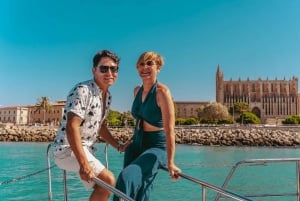 Palma: Paseo en Barco por Punta Negra y Ses Illetes con Música en Vivo