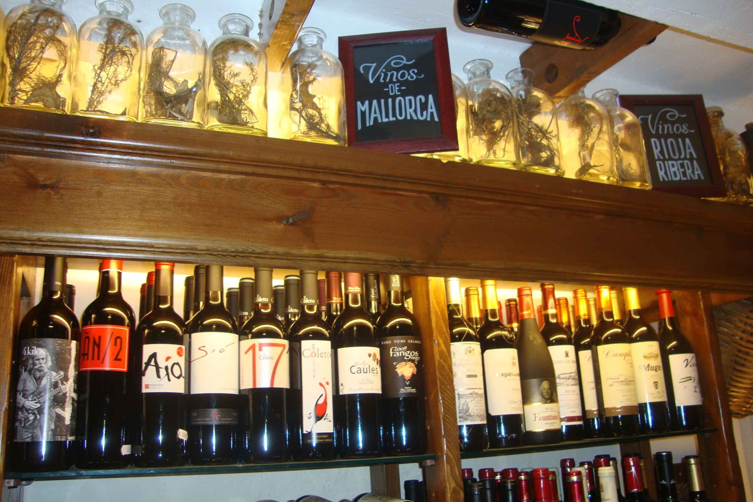 ワインとタパスの試飲付きパルマツアー