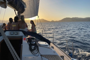 ポリェンサ／アルクディア：フォルメントル岬でセーリングを楽しむ1日