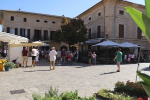 Рынок Полленса и монастырь Льюк