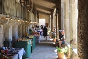 Рынок Полленса и монастырь Льюк