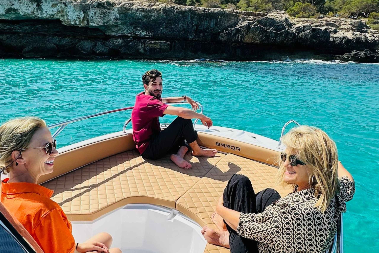 Частная прогулка на лодке по морскому заповеднику Плайя-де-Пальма