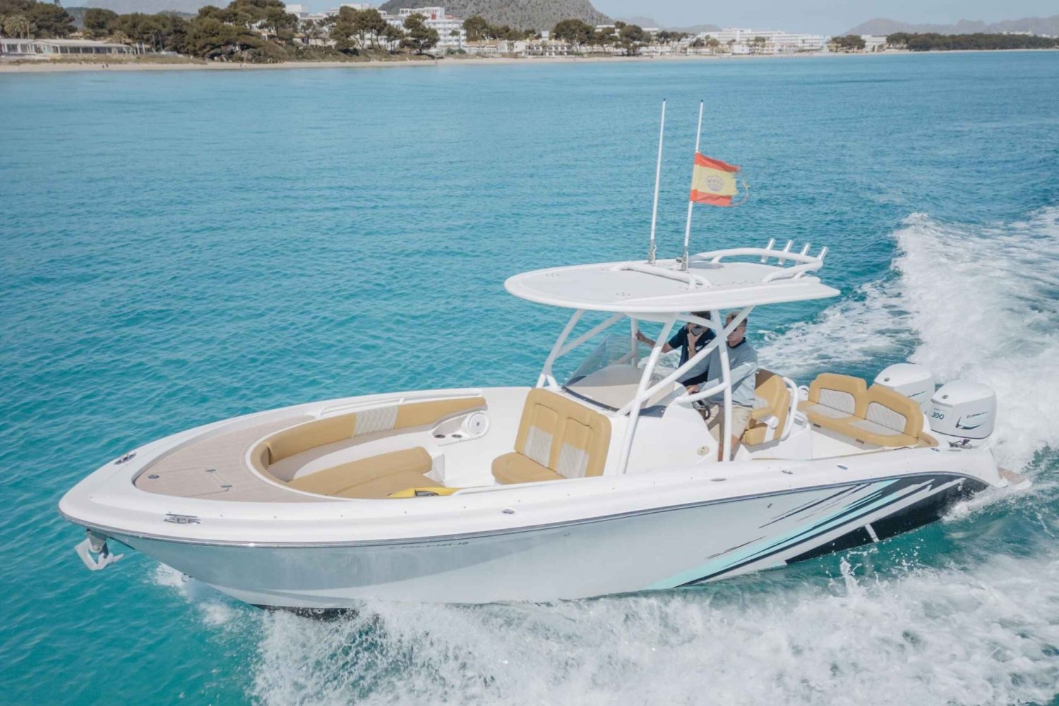 Pronautica 880 Open Sport Boat avec Skipper 2 heures Coucher de soleil
