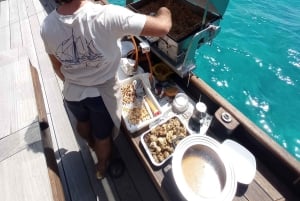 Rafael Verdera 1841:sail with history, tapas & wine in Palma