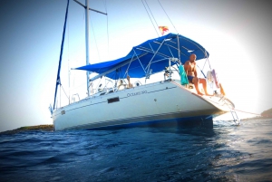 Palma de Mallorca: Sailboat Charter with Skipper & Tapas