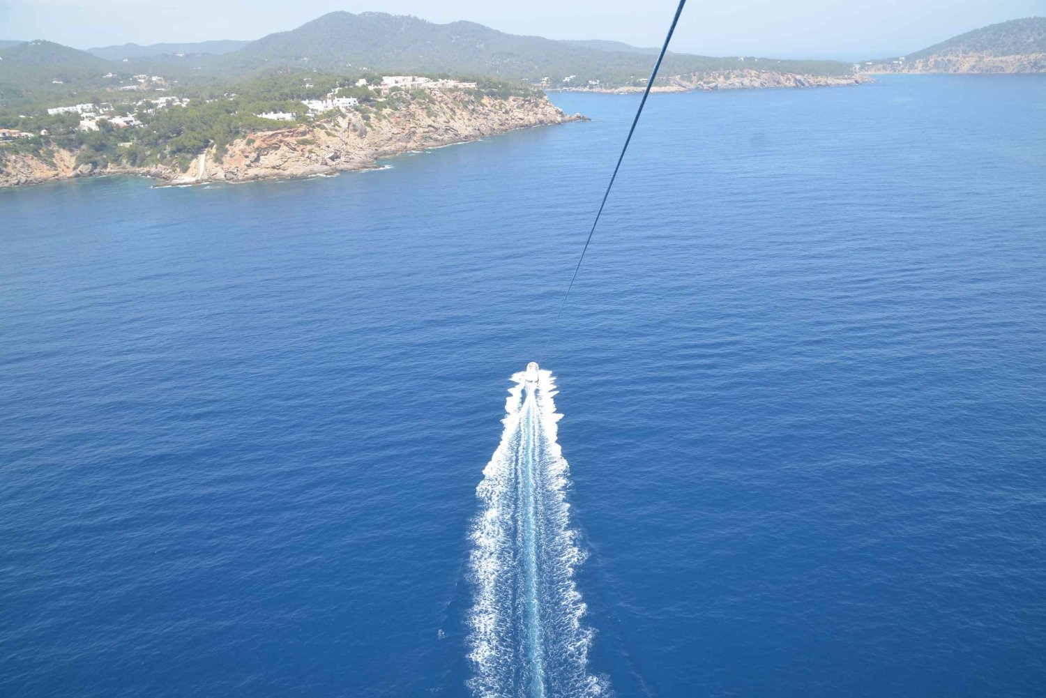 Santa Eulària des Riu: Parasailing Boat Cruise with Drinks