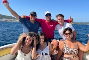 Santa Eulària des Riu: Parasailing Boat Cruise with Drinks