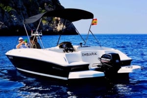 Santa Ponsa: Tour in barca senza patente. Diventa il capitano!