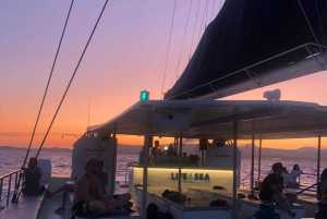 S'Arenal: Rejs katamaranem o zachodzie słońca z grillem