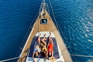 Delt dagstur med seilbåt fra Ibiza til Formentera