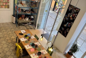 Bebe e pinta no coração da cidade velha de Palma