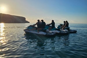 MALLORCA: VATTENSKOTERTUR I CALA D'OR, SOLUPPGÅNG ELLER SOLNEDGÅNG