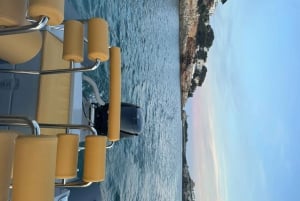 SunsetBoat Tour in Cala Bona/Millor: Meereshöhlen und Schnorcheln