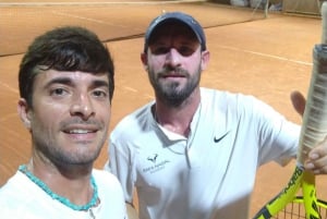 Resa och spela tennis på Mallorca