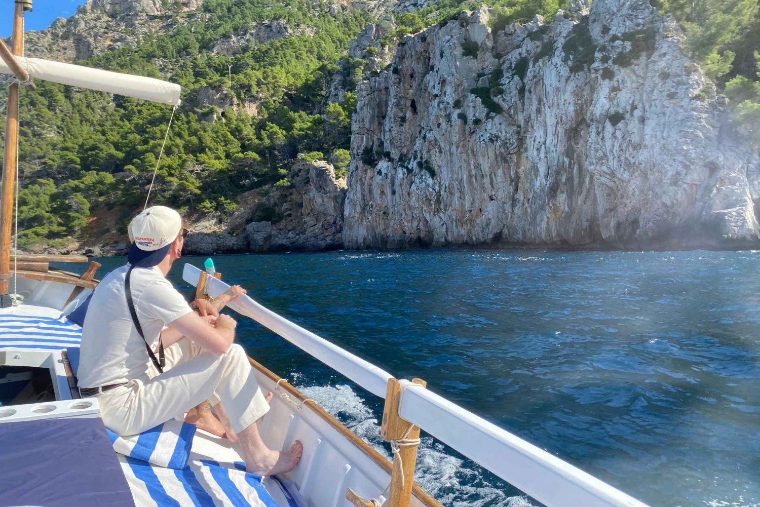 Alcudia, December Private Tour: Scenic 2.5-Hour Boat Tour