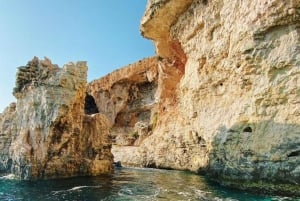 1 hour Around Comino + Blue Lagoon Drop off