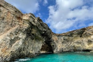 Fra Mellieħa-bugten: Gozo og bådtur i den blå lagune med svømmestop