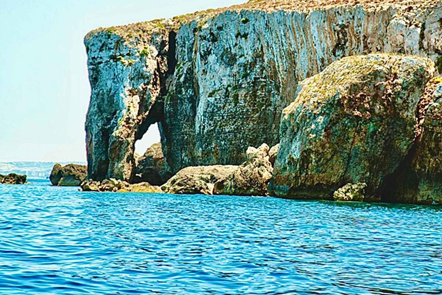 BBQ Bay Cruises: Gozo & Comino: Elephant Rock, Blue Lagoon, Gozo & Comino