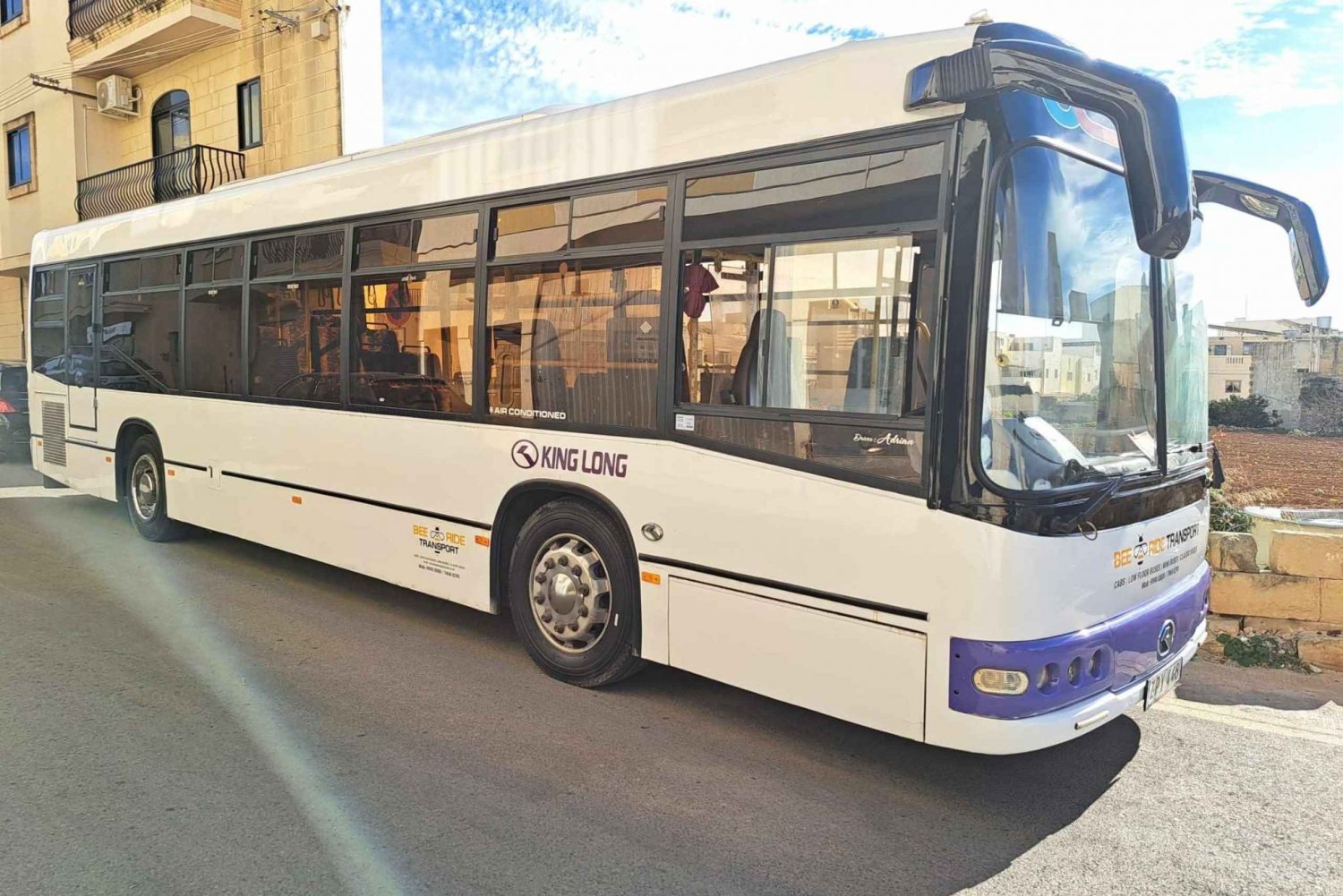 Valletta: Transport mit privatem Fahrer