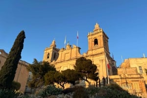 Birgu: Wycieczka piesza po 3 miastach z wejściem do Pałacu Inkwizytorów