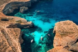 Lagoa Azul: incrível passeio de barco por Comino e Gozo