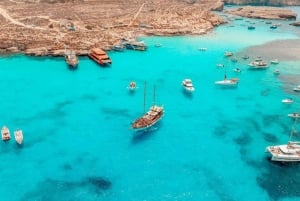 Malta: Comino, Blue Lagoon Crystal Lagoon en zeegrotten