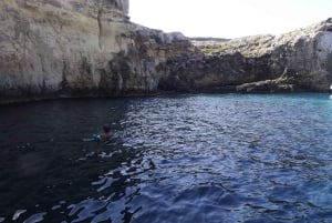 بلو لاغون مالطا، البحيرة الكريستالية، الكهوف، القارب السريع الخاص