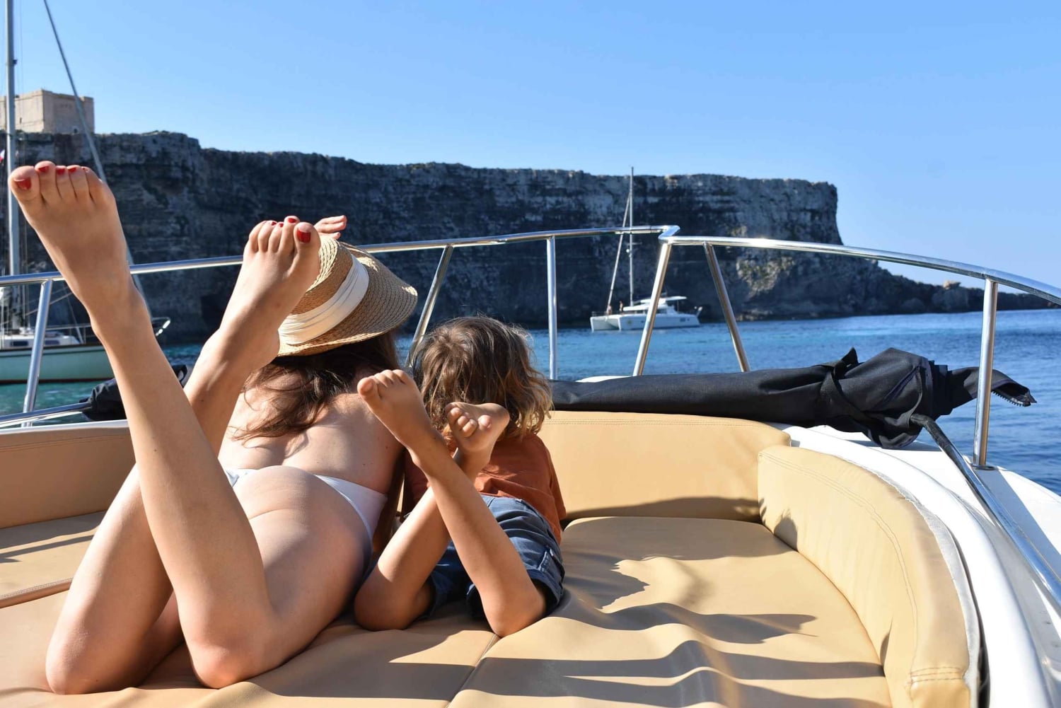 Чиркевва/Мджарр: аренда частной лодки в Голубой и Кристальной лагуне