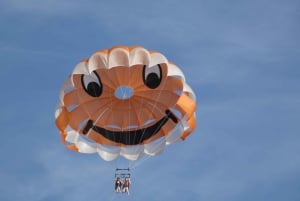 Comino: Blue Lagoon Parasailing Experience
