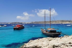 From Sliema or Bugibba: Comino Blue Lagoon round-trip ferry