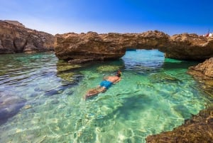 Comino: Boat cruise to Blue Lagoon, Crystal Lagoon and Caves