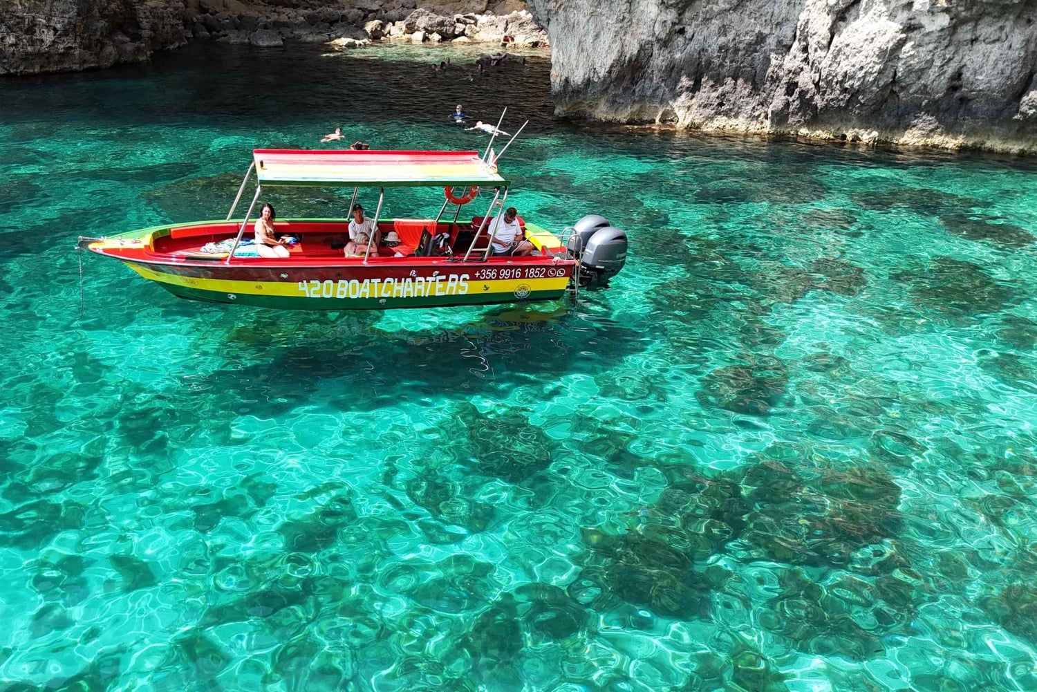 Comino: Crystal & Blue Lagoon, grotten, privé speedboot Malta