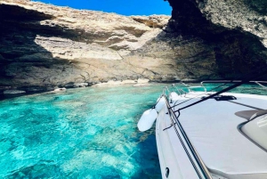 Comino & Gozo: Blue & Crystal Lagoons Cruise with Sea Caves