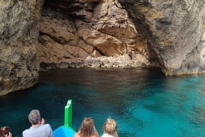 Comino: Private boat tour with Snorkeling activities & caves