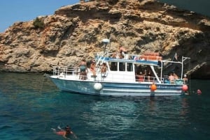 コミノ島：プライベートボートツアー、スイミングストップ、洞窟ツアー